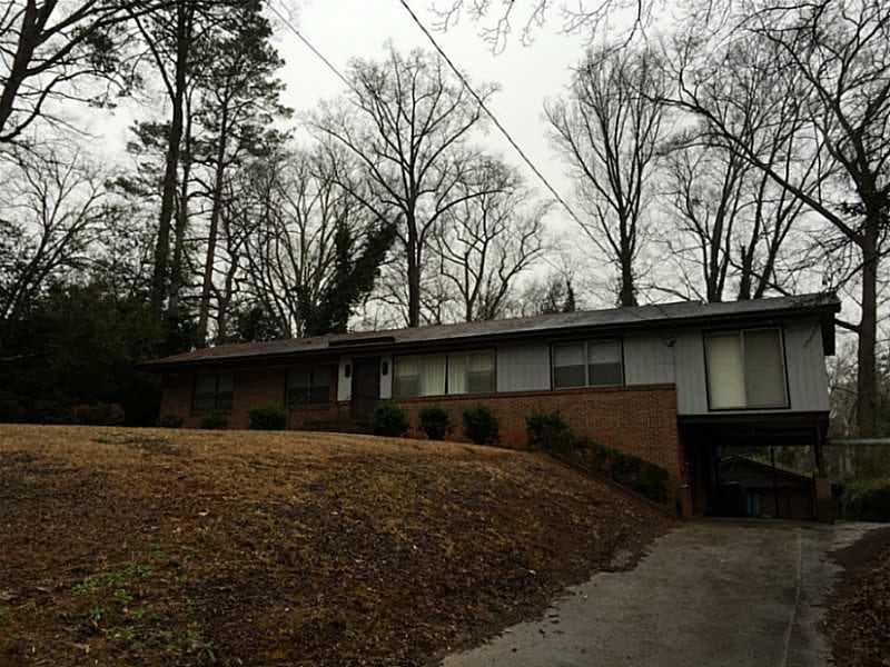 3 bedroom, 1,987 sq ft single family residence sold at 2561 Northside Drive, Atlanta, GA 30305