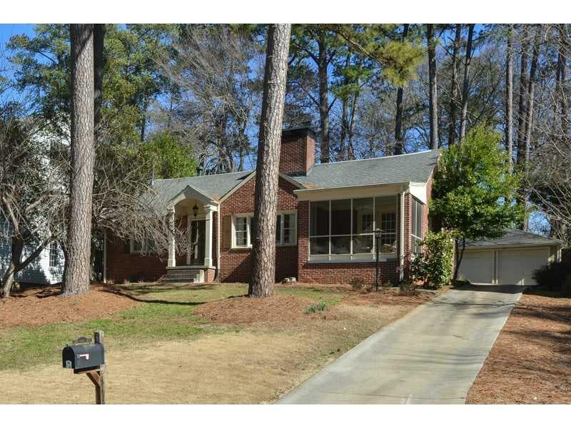 3 bedroom, 2,450 sq ft single family residence sold at 2249 Riada Drive, Atlanta, GA 30305