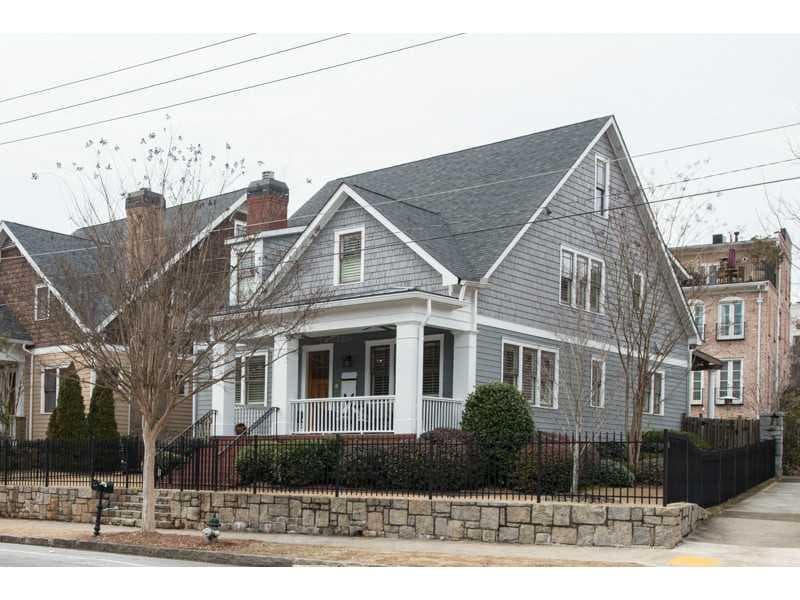 3 bedroom single family residence sold at 846 Lake Avenue, Atlanta, GA 30307