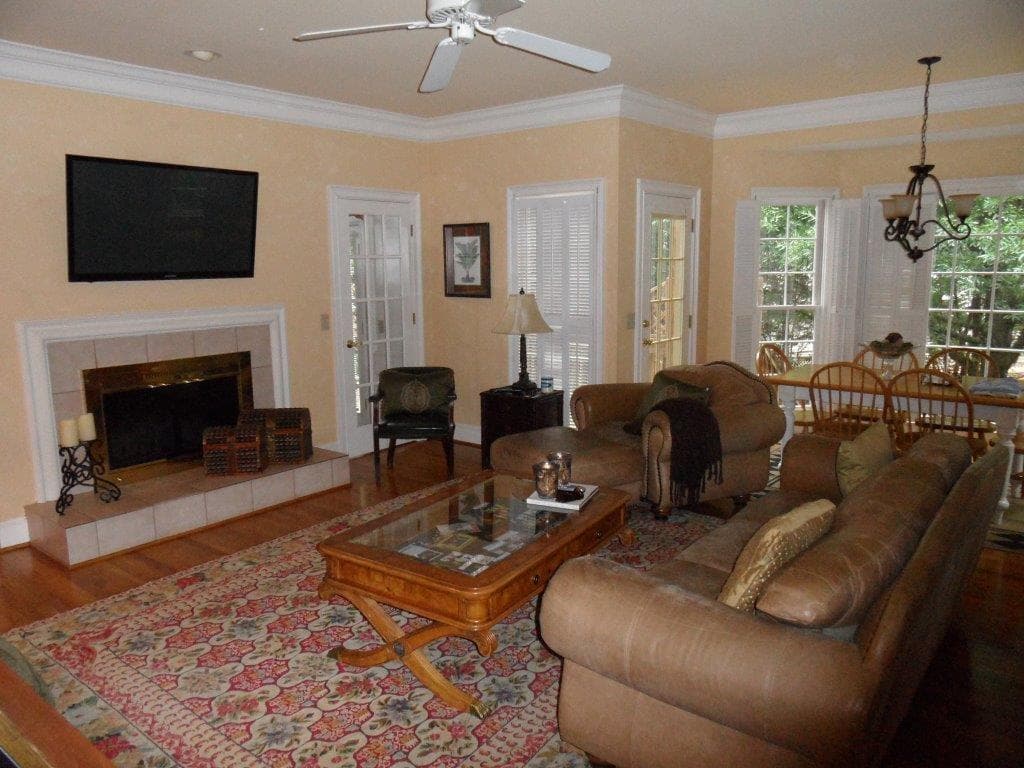 6160 Neely Farm Drive, Norcross, GA 30092 — most recent listing photo