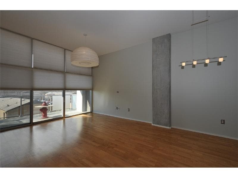 2 bedroom, 1,043 sq ft condominium sold at 130 Arizona Avenue 210, Atlanta, GA 30307