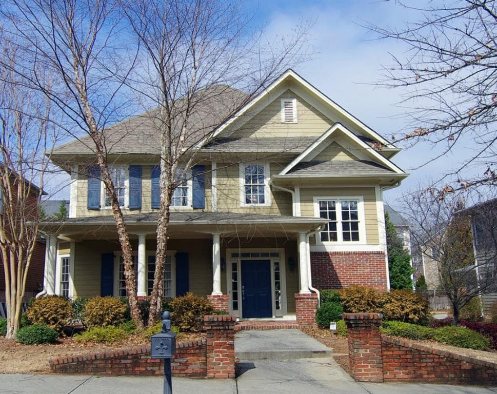 3 bedroom, 3,008 sq ft single family residence sold at 908 Manor Parc Drive, Decatur, GA 30033