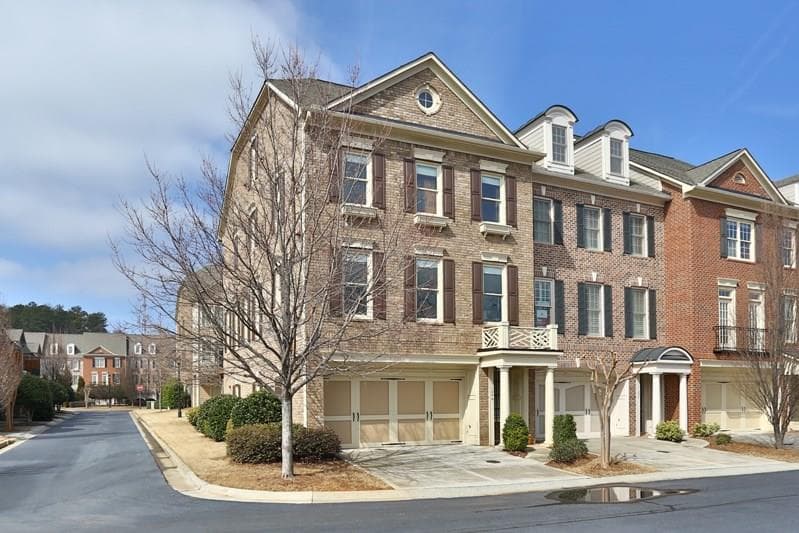 3 bedroom, 3,044 sq ft townhouse sold at 11259 Calypso Drive, Alpharetta, GA 30009