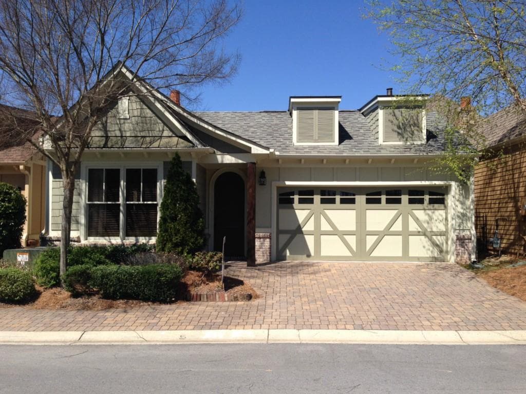 2 bedroom, 1,572 sq ft single family residence sold at 622 Stickley Oak Way, Woodstock, GA 30189