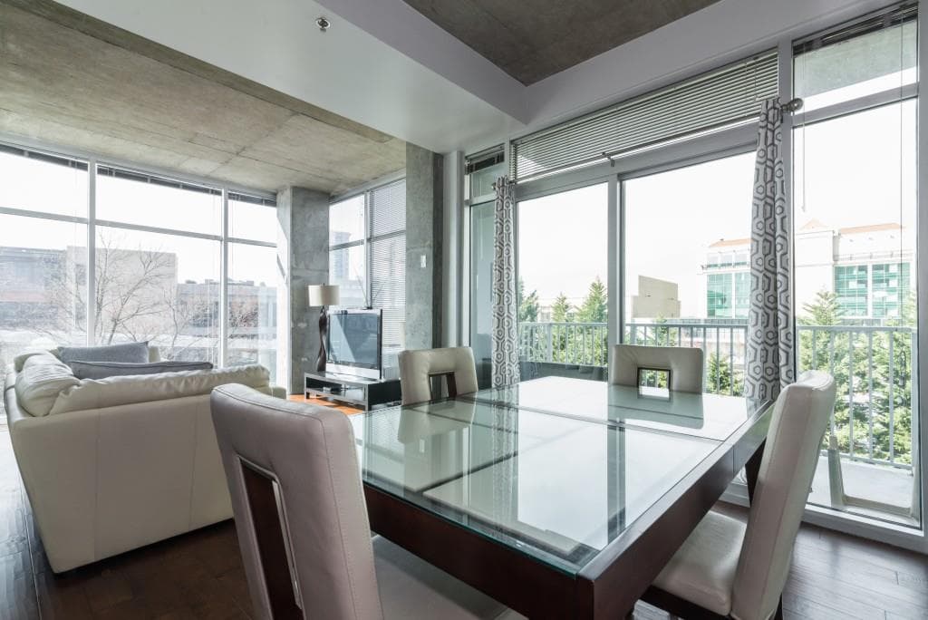 2 bedroom, 1,060 sq ft condominium sold at 250 Pharr Road 508, Atlanta, GA 30305