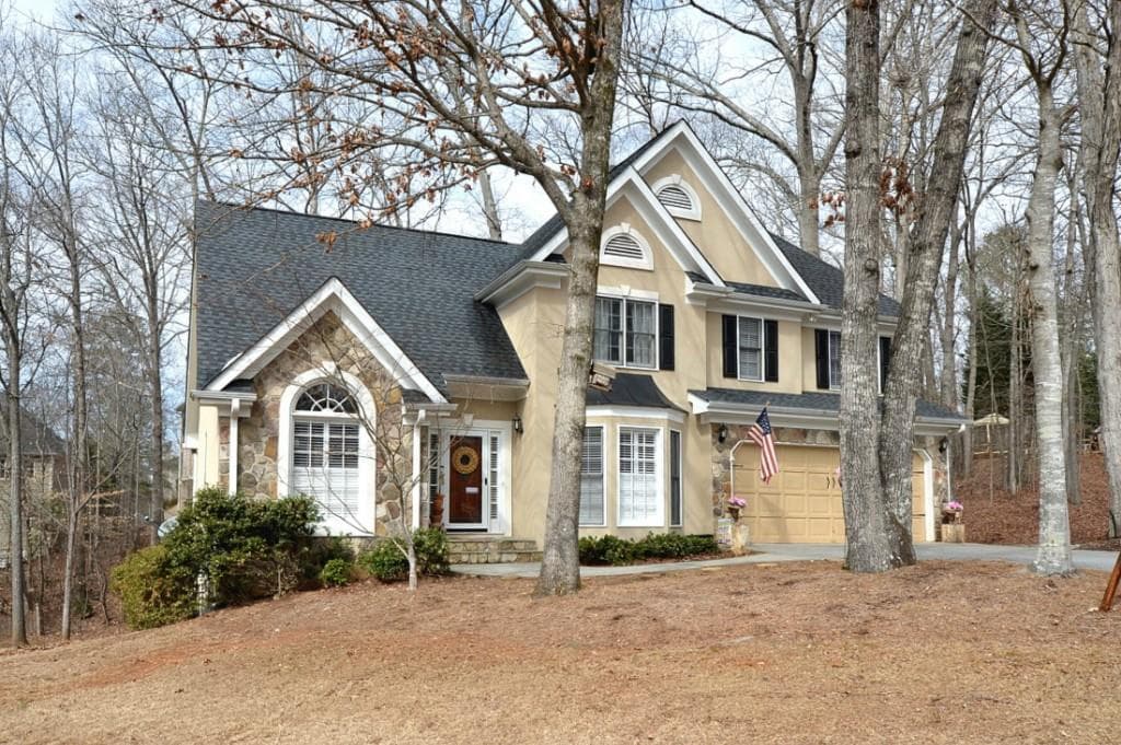 4 bedroom, 3,210 sq ft single family residence sold at 1514 Mosswood Lane, Woodstock, GA 30189