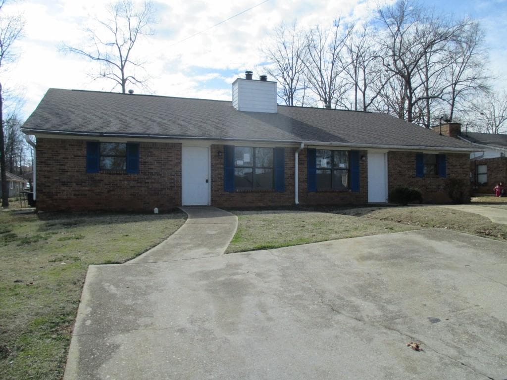 126 Forest Place, Lawrenceville, GA 30046 — most recent listing photo