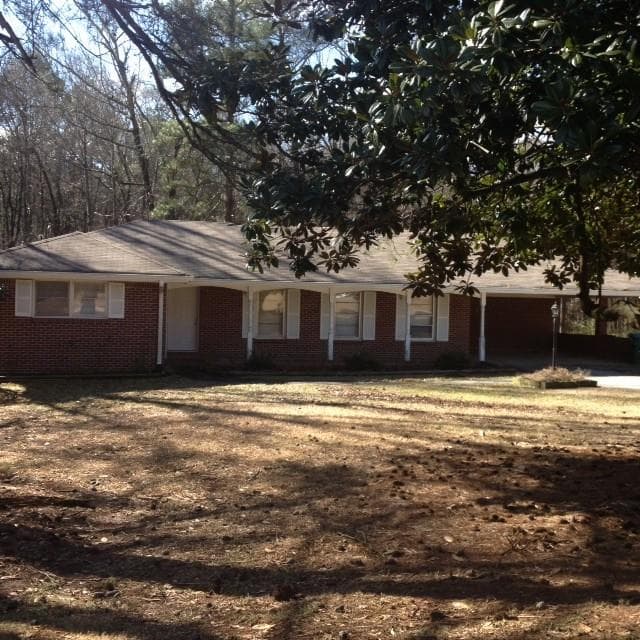 3 bedroom, 1,649 sq ft single family residence sold at 2597 Lenora Church Road, Snellville, GA 30078