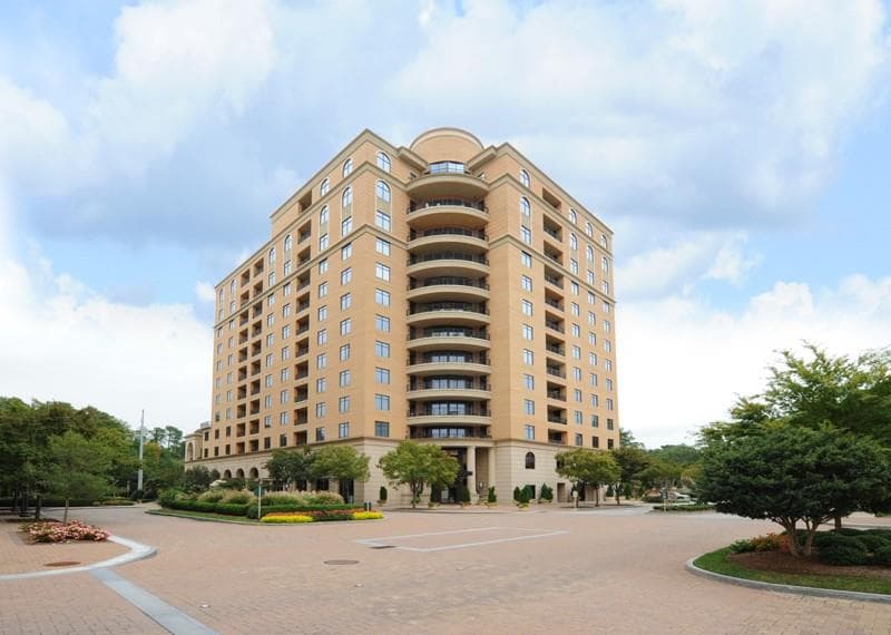 2 bedroom, 1,835 sq ft condominium sold at 3286 Northside Parkway 506, Atlanta, GA 30327