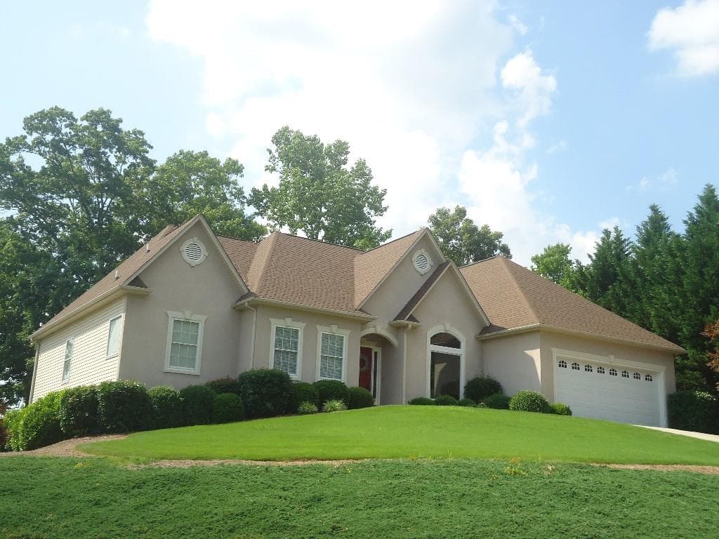 6076 Wellington Avenue, Gainesville, GA 30506 — most recent listing photo
