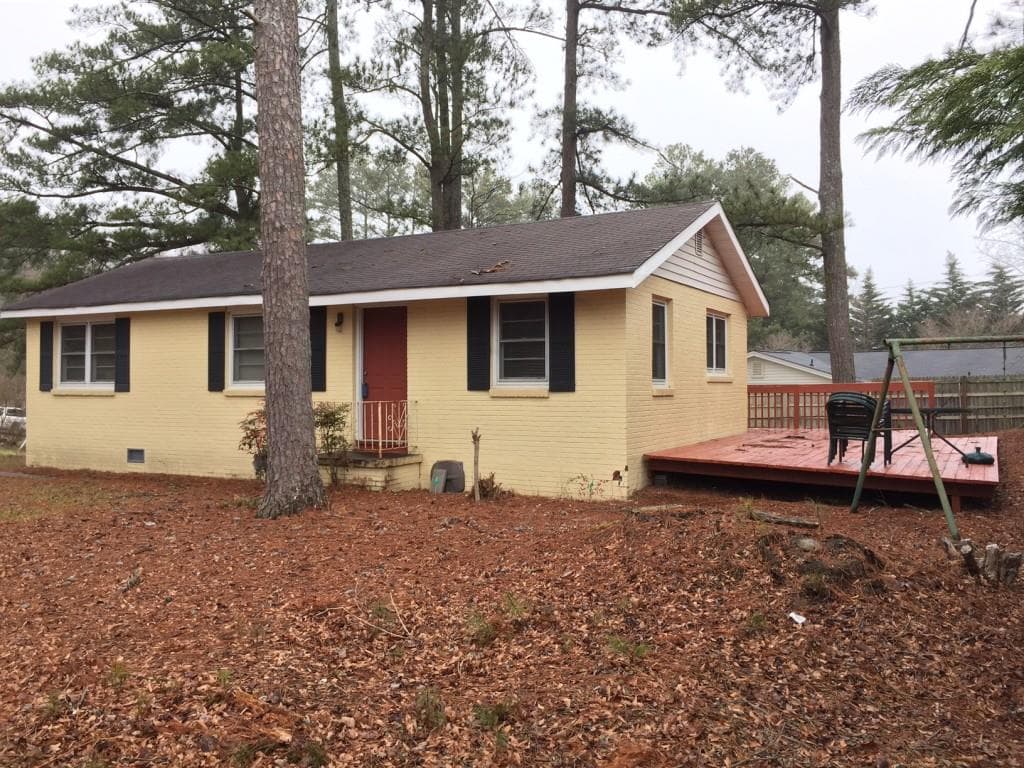 2 bedroom, 800 sq ft single family residence sold at 2075 Pine Tree Drive, Buford, GA 30518