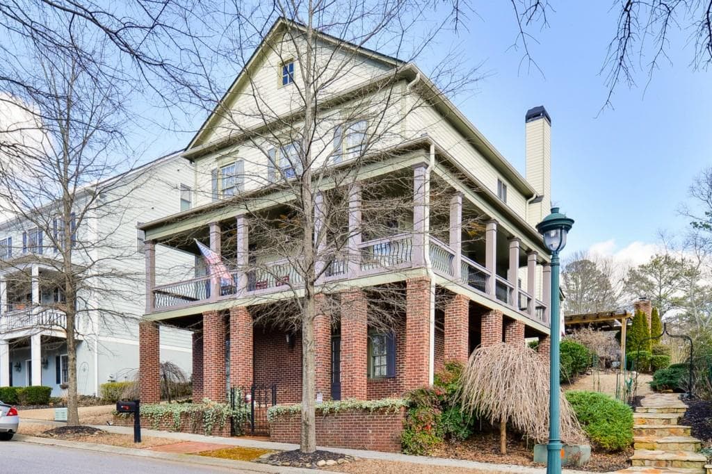 5 bedroom, 3,274 sq ft single family residence sold at 1442 Hedgewood Lane, Kennesaw, GA 30152