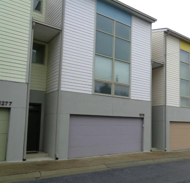 2 bedroom townhouse sold at 1279 Aalto Main 1279, Atlanta, GA 30318
