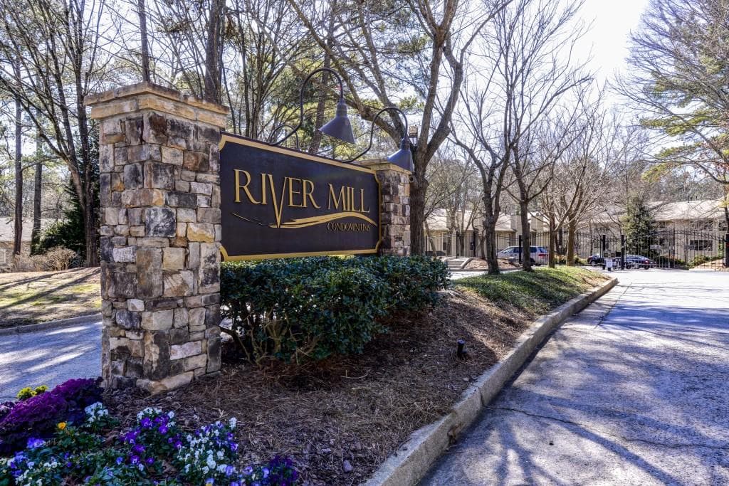 513 River Mill Circle 513, Roswell, GA 30075 — most recent listing photo