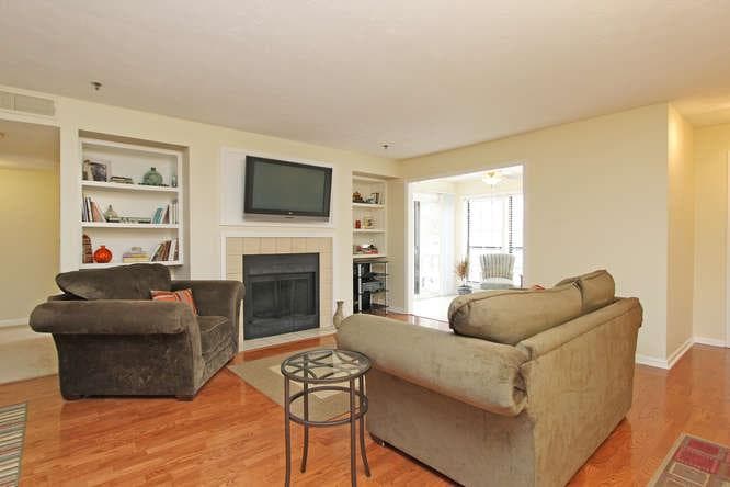 2 bedroom condominium sold at 4702 Vinings Central Run, Atlanta, GA 30339