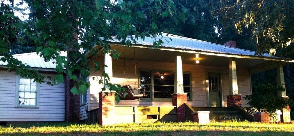 3 bedroom single family residence sold at 5503 UNION HILL Road, Alpharetta, GA 30004