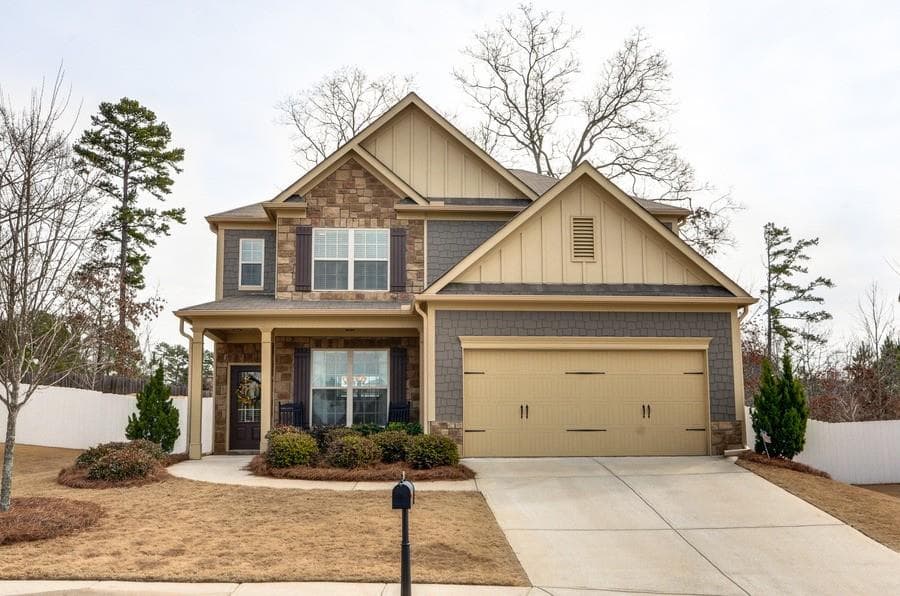 3 bedroom, 2,196 sq ft single family residence sold at 4988 Centennial Hill Walk, Acworth, GA 30102