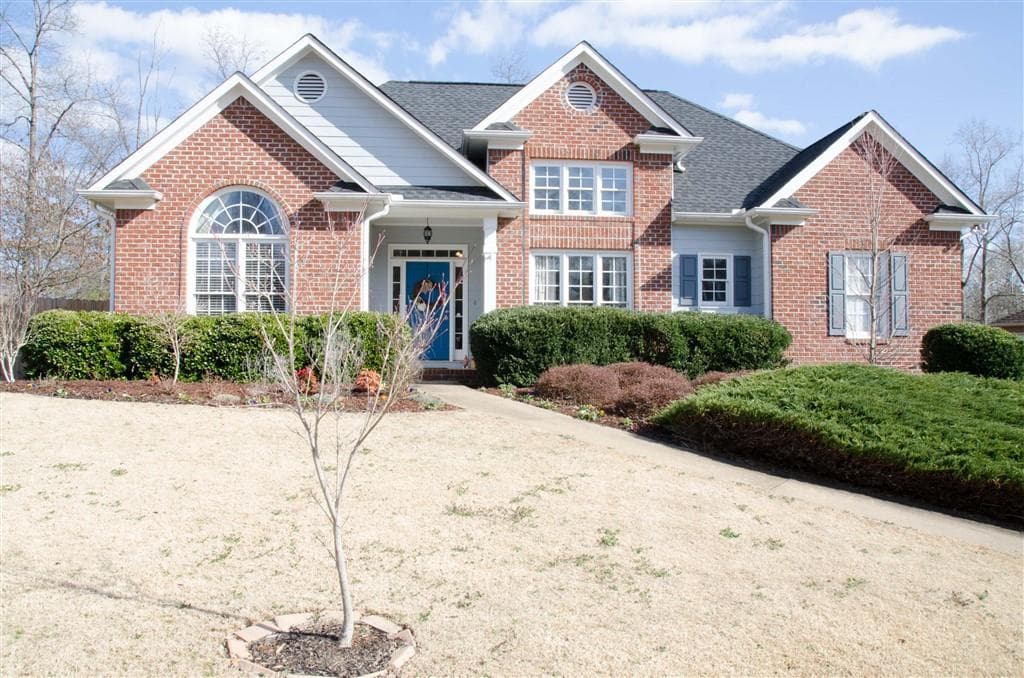 4 bedroom single family residence sold at 705 Walnut Lane, Woodstock, GA 30188