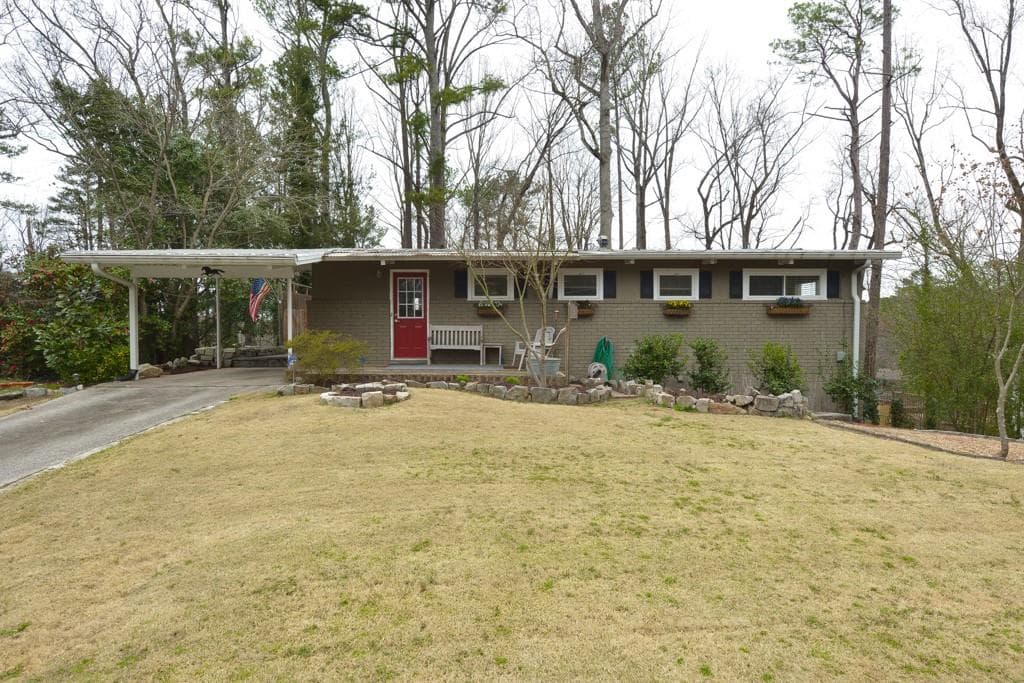 2532 Wawona Drive, Atlanta, GA 30319 — most recent listing photo