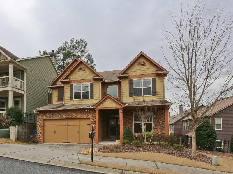 5 bedroom, 3,194 sq ft single family residence sold at 2086 Hatteras Way, Atlanta, GA 30318