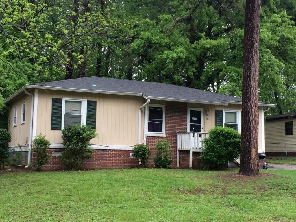 3621 Croft Place, Atlanta, GA 30331 — most recent listing photo