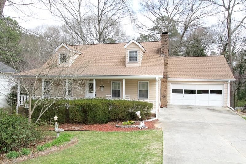 3 bedroom, 2,356 sq ft single family residence sold at 4354 Riverside Drive, Lilburn, GA 30047