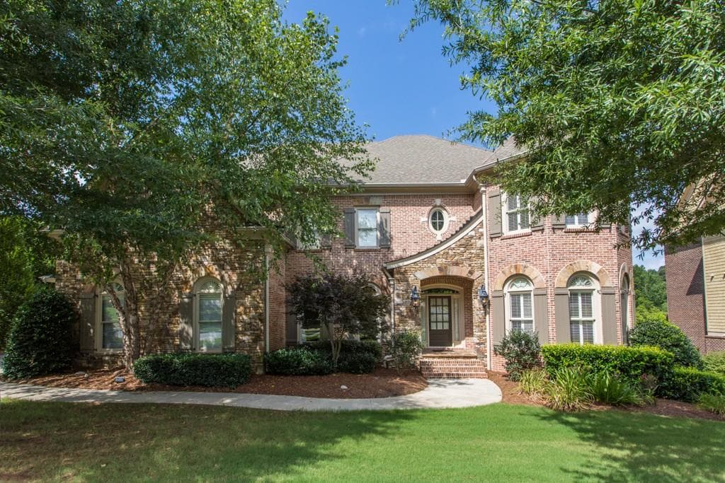 5 bedroom, 5,937 sq ft single family residence sold at 432 Meadow Watch Lane, Atlanta, GA 30350