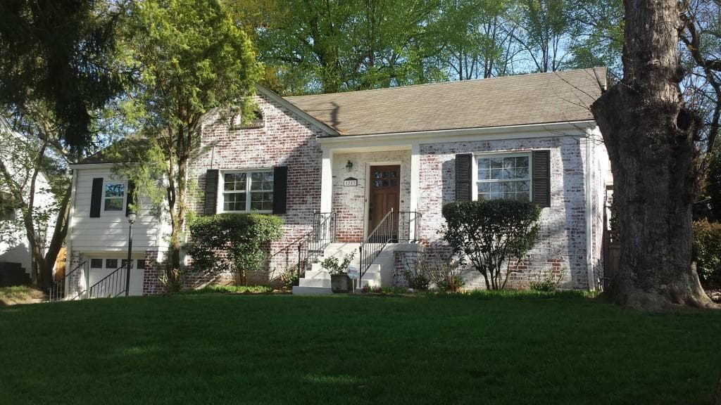 4 bedroom, 2,358 sq ft single family residence sold at 1283 Cumberland Road, Atlanta, GA 30306