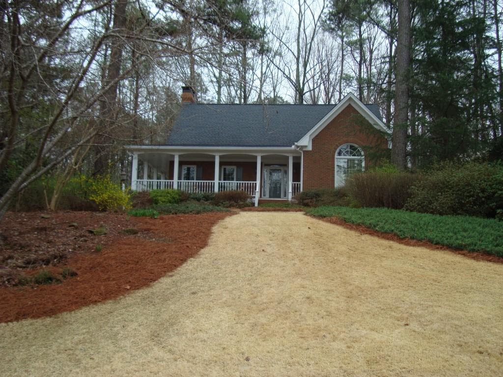 196 Roe Hampton Lane, Stone Mountain, GA 30087 — most recent listing photo