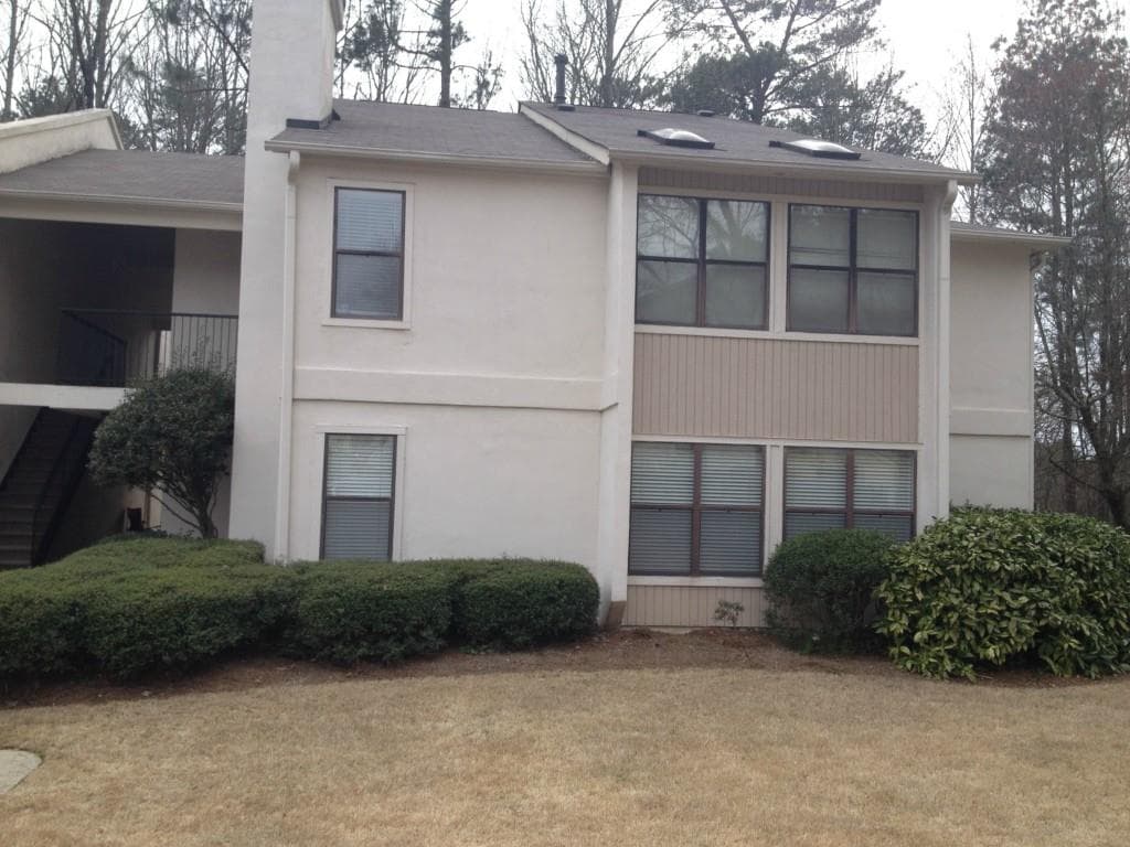 1 bedroom, 955 sq ft condominium sold at 1707 Huntingdon Chase, Atlanta, GA 30350