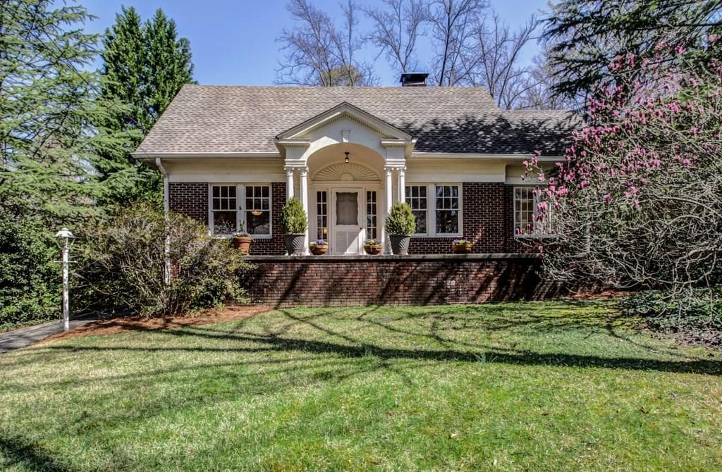 3 bedroom, 1,838 sq ft single family residence sold at 973 Clifton Road, Atlanta, GA 30307