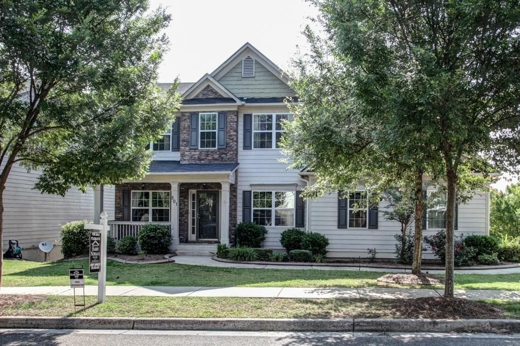 4 bedroom single family residence sold at 501 Deepwater Cove, Canton, GA 30115