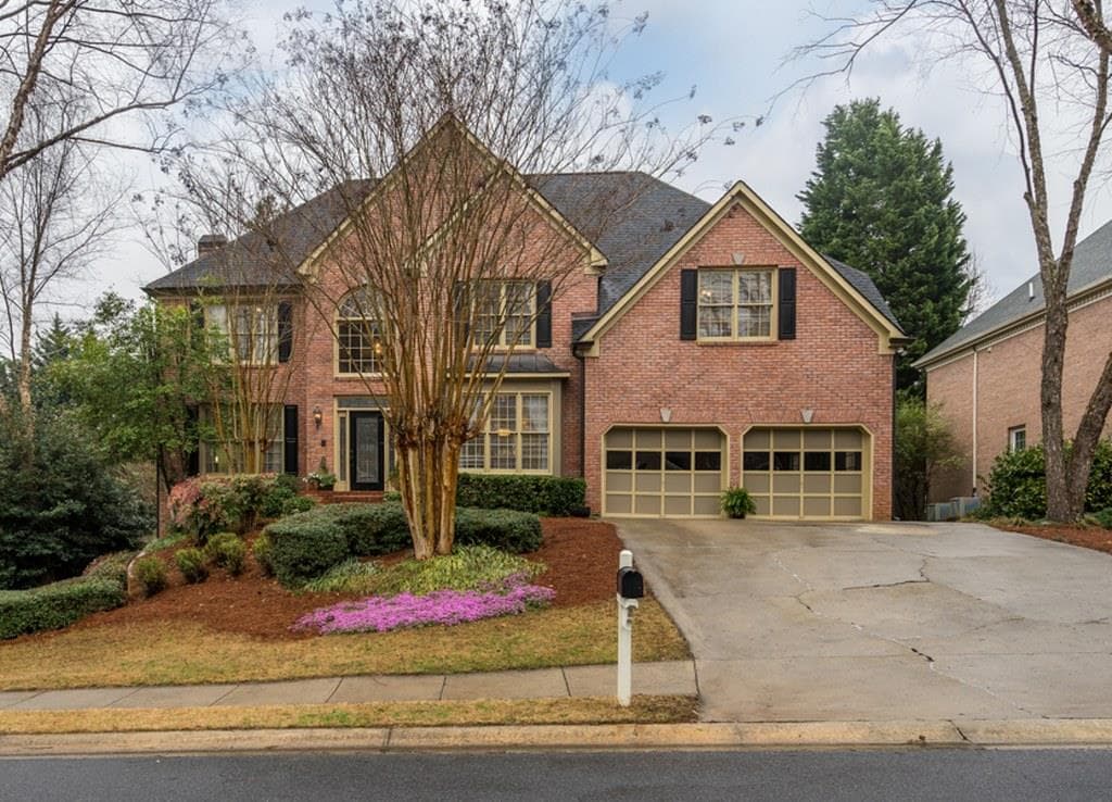 4 bedroom, 3,291 sq ft single family residence sold at 5604 Forkwood Drive, Acworth, GA 30101