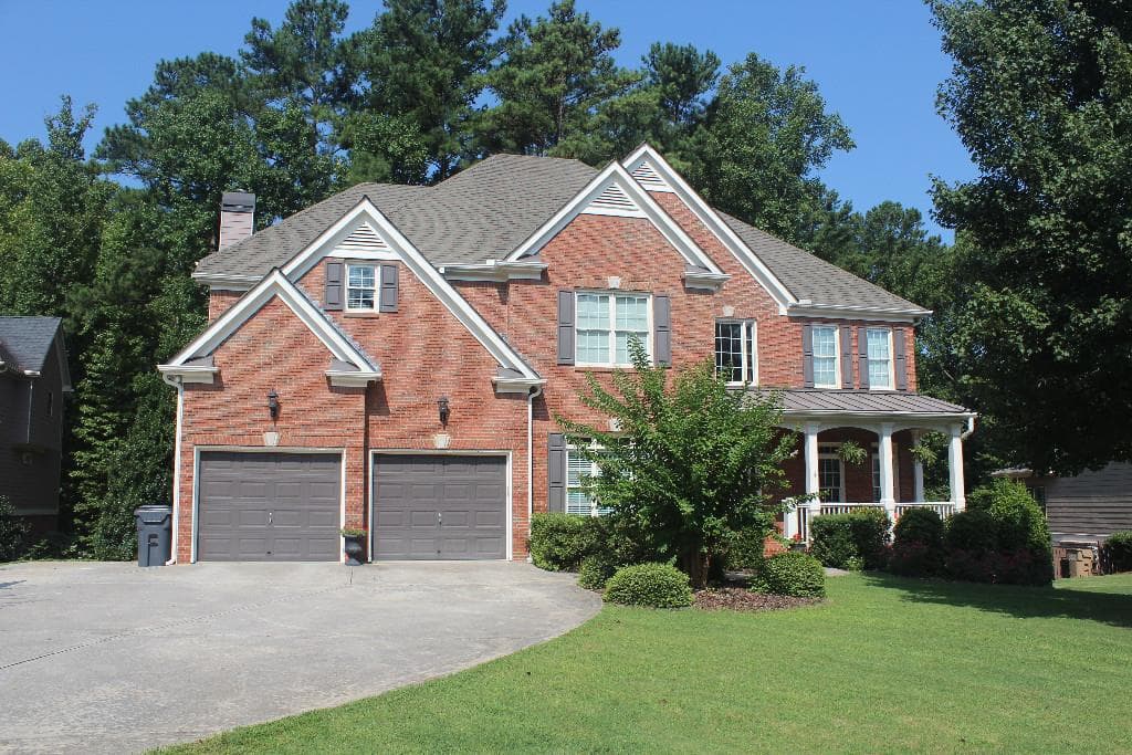 5 bedroom, 4,350 sq ft single family residence sold at 2127 Hollowbrooke Way, Acworth, GA 30101