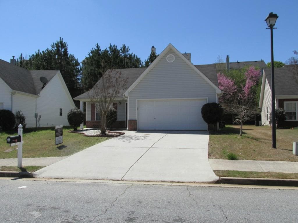 3 bedroom, 1,420 sq ft single family residence sold at 255 Kentshire Place, Lawrenceville, GA 30044