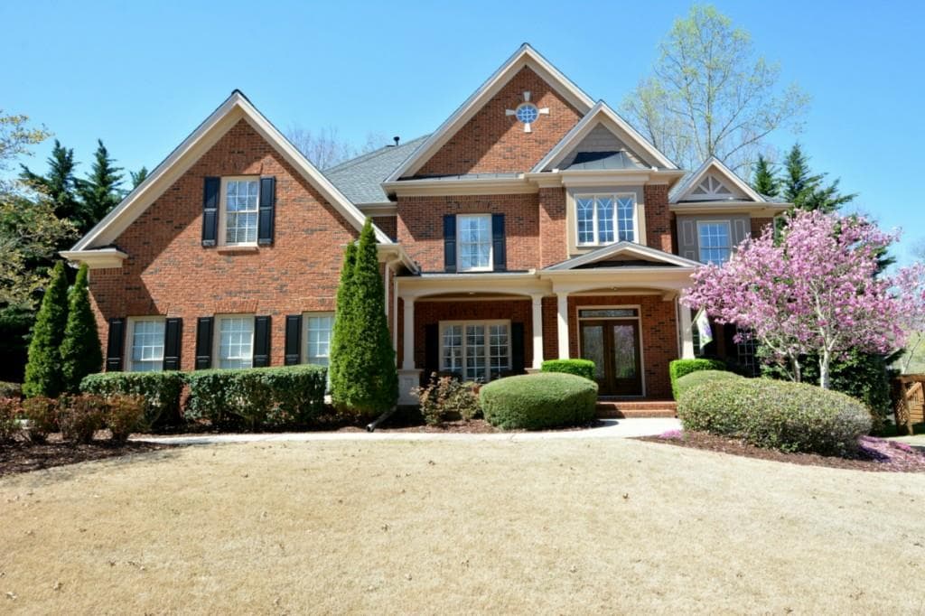 5 bedroom, 4,056 sq ft single family residence sold at 4065 Homestead Ridge Drive, Cumming, GA 30041