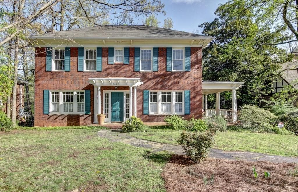 4 bedroom single family residence sold at 702 E Ponce De Leon Avenue, Decatur, GA 30030