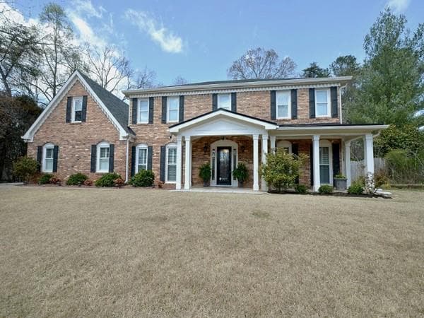 5 bedroom single family residence sold at 2617 Chimney Springs Drive, Marietta, GA 30062