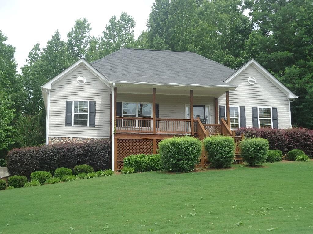 4418 Enfield Drive, Gainesville, GA 30506 — most recent listing photo