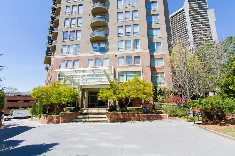 2 bedroom, 1,364 sq ft condominium sold at 2626 Peachtree Road 904, Atlanta, GA 30305