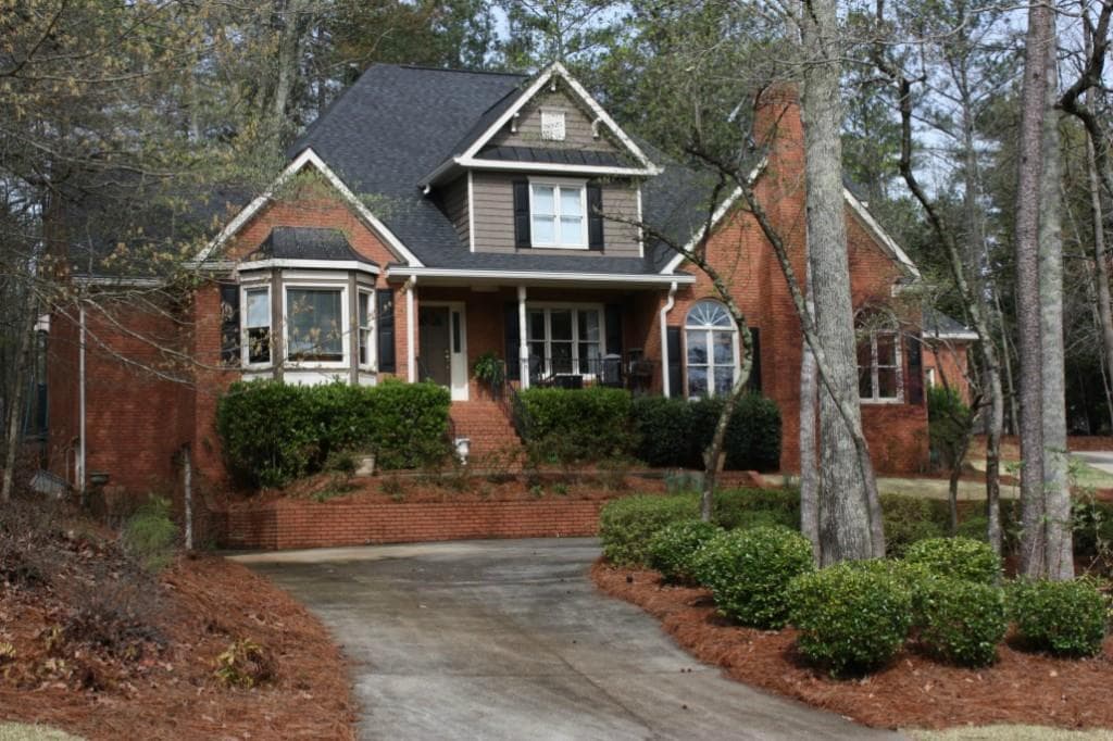 6 bedroom, 3,068 sq ft single family residence sold at 432 Westlake Drive, Marietta, GA 30064