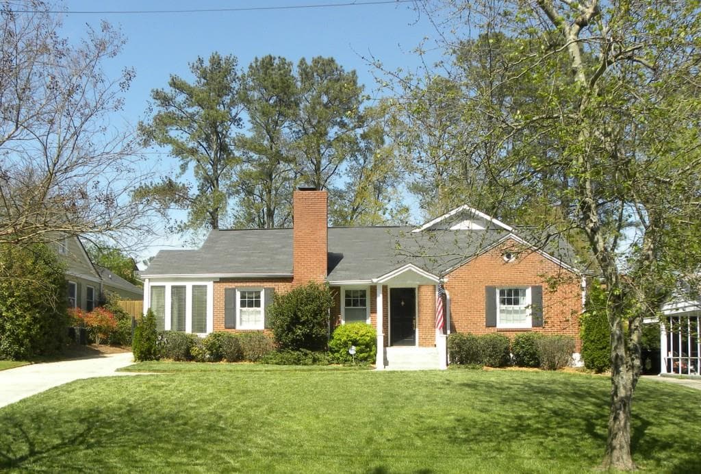 4 bedroom, 3,186 sq ft single family residence sold at 232 Midvale Drive, Atlanta, GA 30342