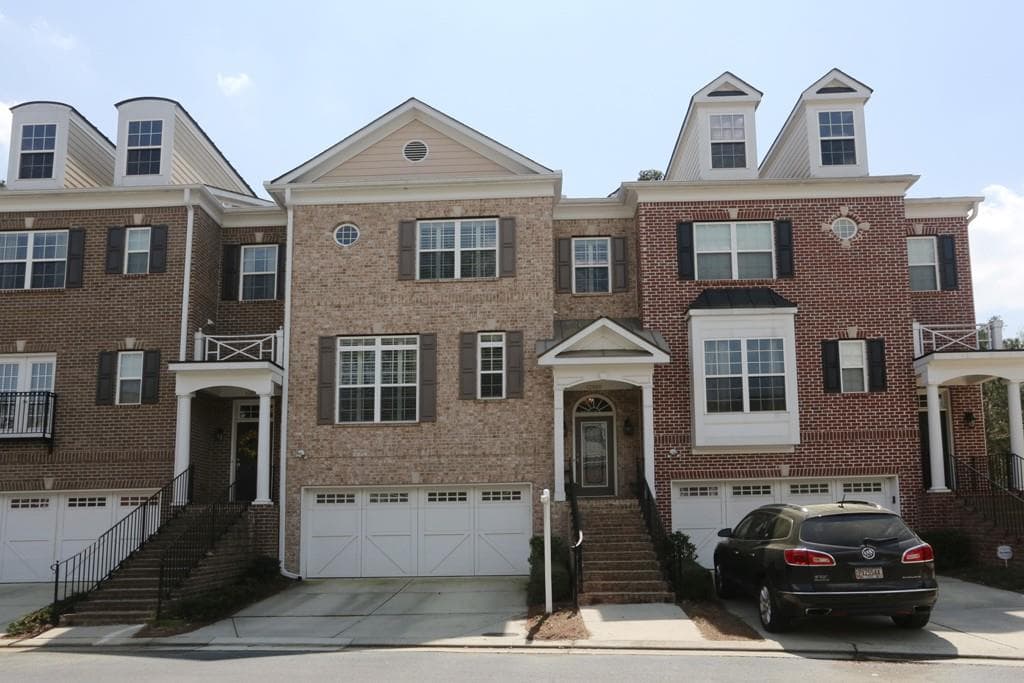 12860 Deer Park Lane 12860, Alpharetta, GA 30004 — most recent listing photo