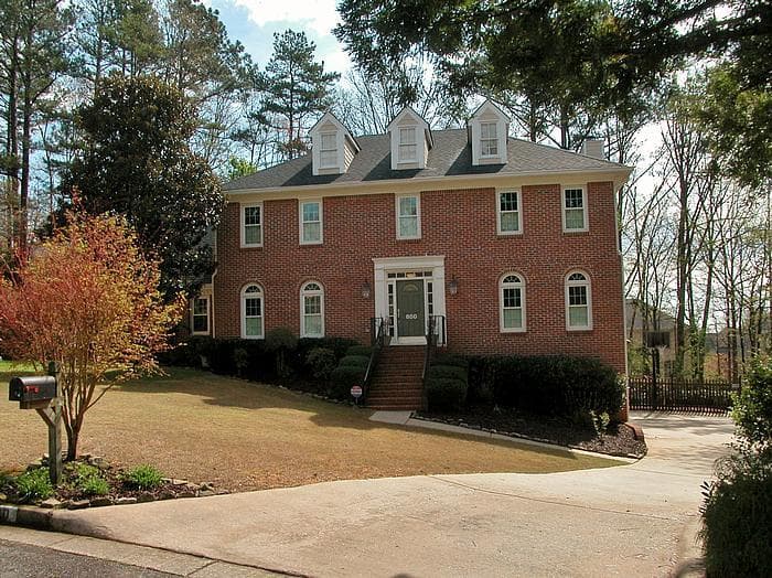4 bedroom single family residence sold at 800 Redlion Run, Johns Creek, GA 30022
