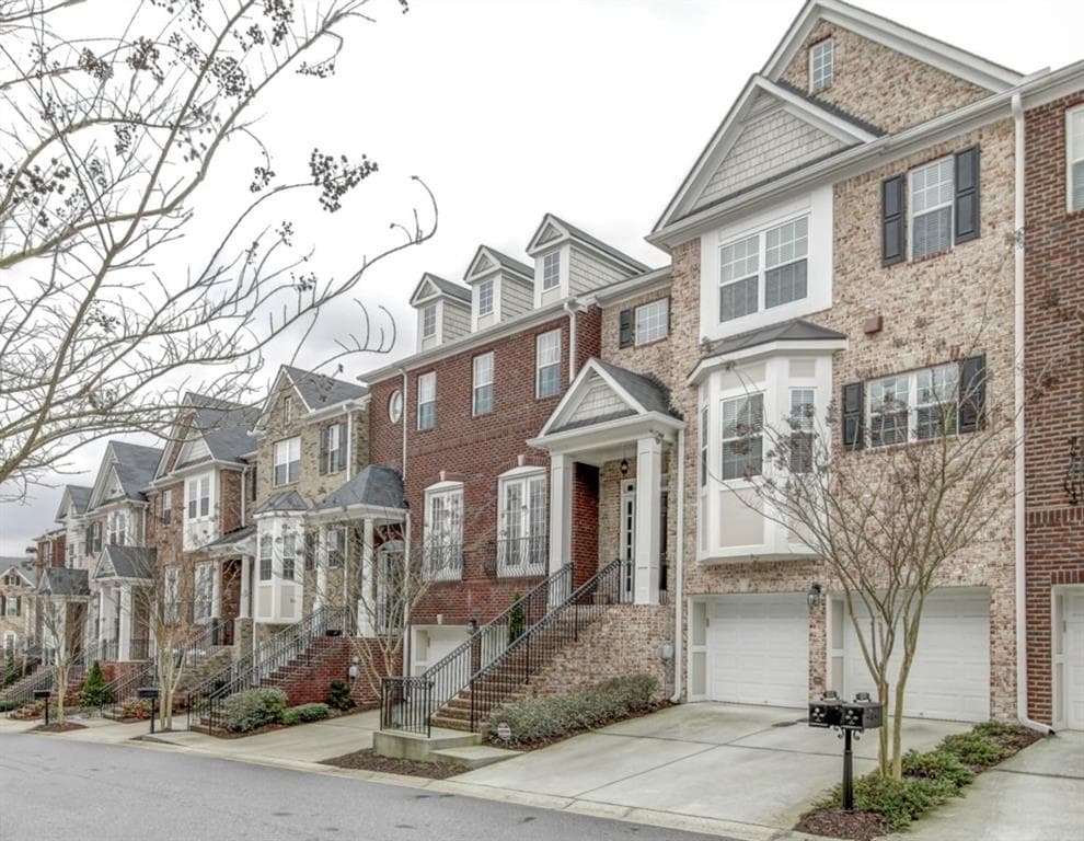 3 bedroom, 3,594 sq ft townhouse sold at 3122 Woodwalk Trace 3122, Atlanta, GA 30339