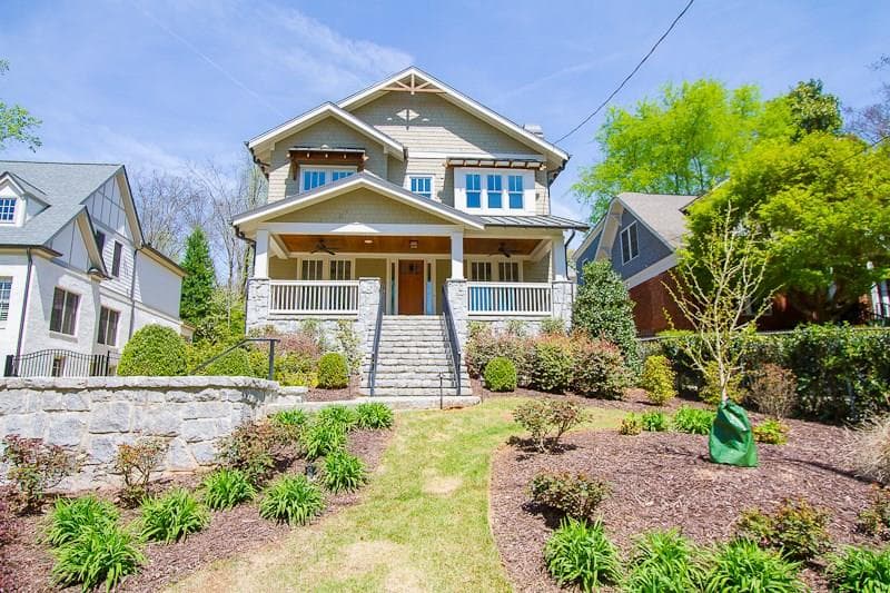 5 bedroom, 3,546 sq ft single family residence sold at 1347 Berwick Avenue, Atlanta, GA 30306