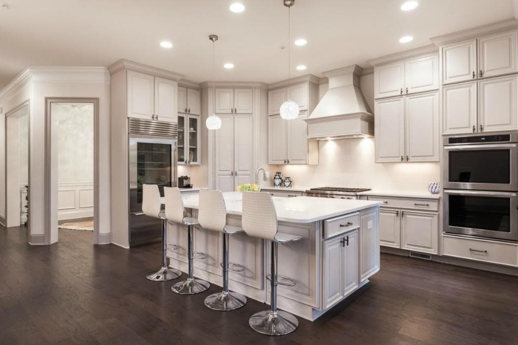 4 bedroom, 4,500 sq ft townhouse sold at 3813 Paces Lookout Circle, Atlanta, GA 30339