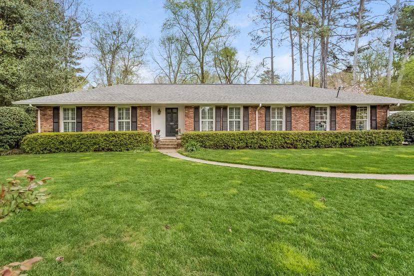 3 bedroom, 1,540 sq ft single family residence sold at 585 Pine Forest Road, Atlanta, GA 30342