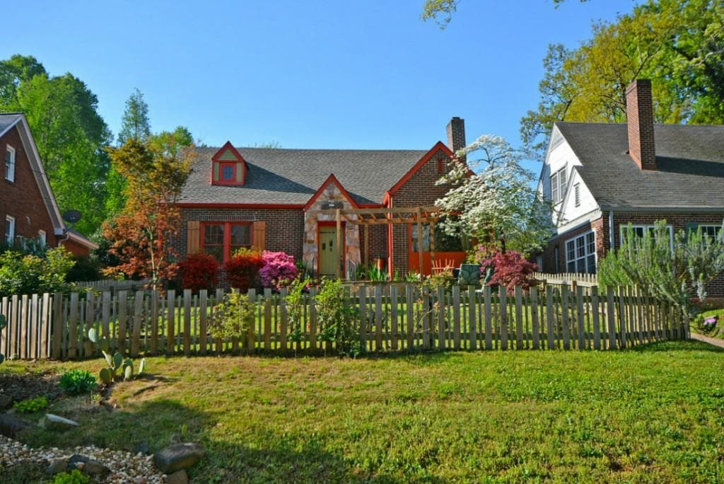 3 bedroom, 2,267 sq ft single family residence sold at 1093 Berne Street, Atlanta, GA 30316