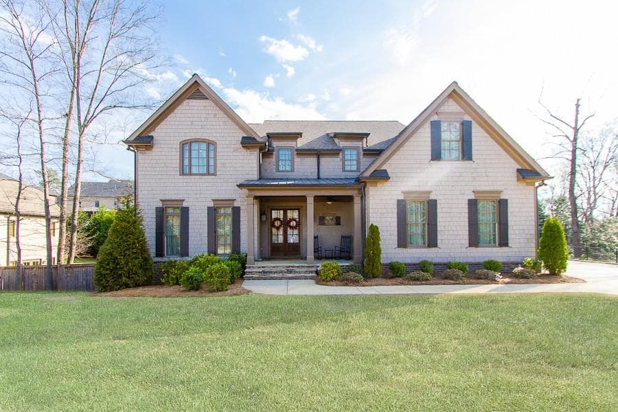 5 bedroom, 4,434 sq ft single family residence sold at 5331 NORTHLAND Drive, Atlanta, GA 30342